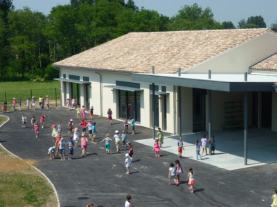 ECOLE MATERNELLE.JPG