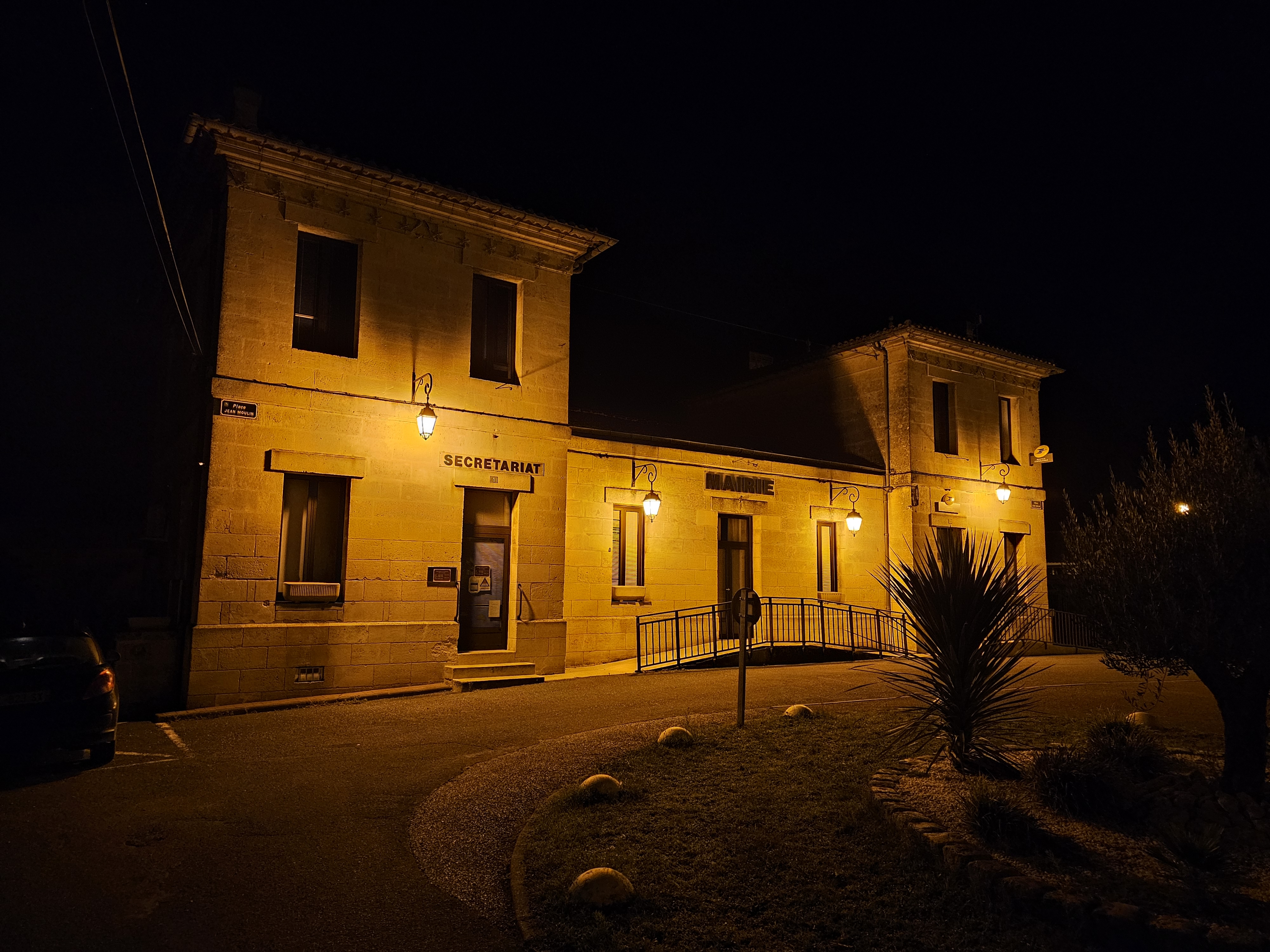 Photo mairie nuit 6.jpg